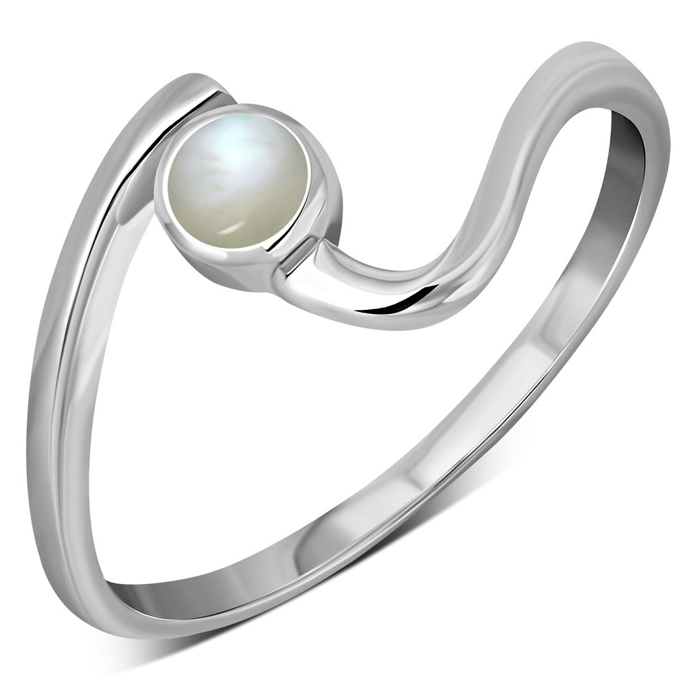 Mother of Pearl Twisted Silver Ring, r74
